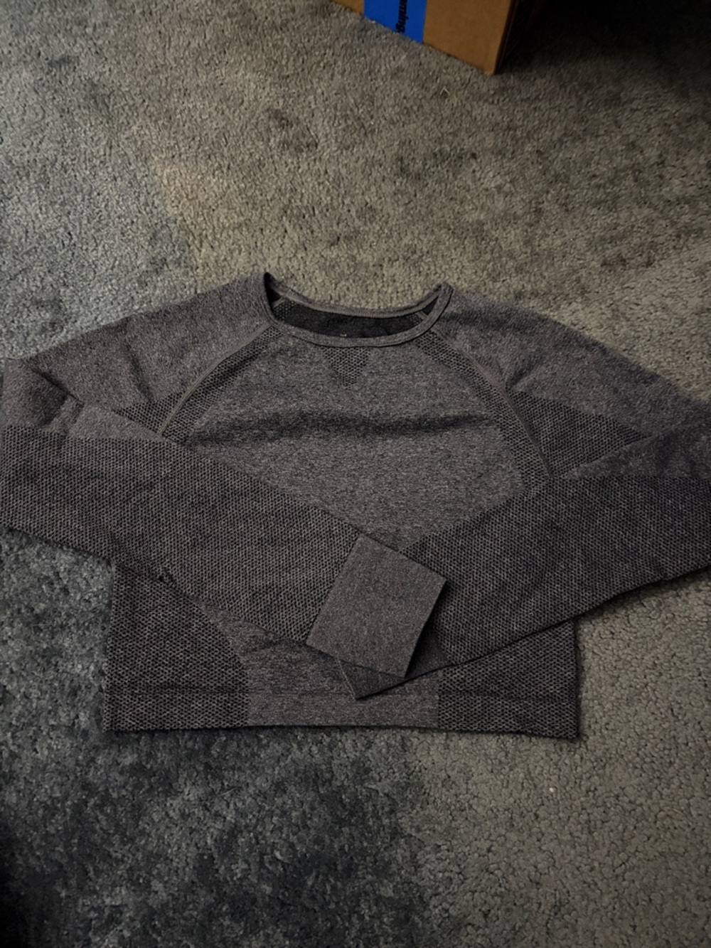 NVGTN Heather Charcoal Seamless Crop Pullover